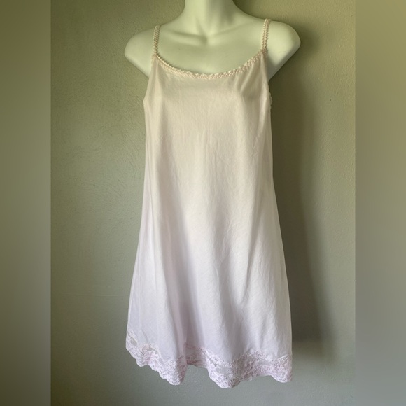 La Perla Elegant Cream Lace Slip